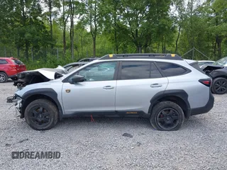 2022 Subaru Outback Wilderness z VIN 4S4BTGUD9N3278645, wystawiony jako IAAI lot #42563050 z przebiegiem 73 908 mil mil oraz . Historia ofert i sprzedaży dostępna na DreamBid. Obrazek 13.