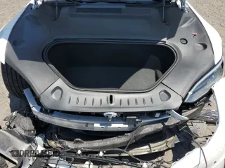 2023 Tesla Model S z VIN 5YJSA1E58PF500032, wystawiony jako Copart lot #57532955 z przebiegiem Nie podano mil oraz Szkoda całkowita • Salvage title. Historia ofert i sprzedaży dostępna na DreamBid. Obrazek 11.