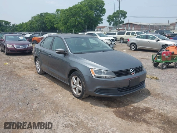 2012 Volkswagen Jetta TDI w/Premium & Nav with VIN 3VWLL7AJ7CM120526, listed as a IAAI auction lot 42494136 with 149,202 mi miles and . Bid and sale history available at DreamBid. Image 6.