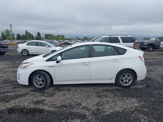 2011 Toyota Prius I with VIN JTDKN3DU8B5371440, listed as a IAAI auction lot 42097626 with 169,609 mi miles. Bid and sale history available at carsss.com. Image 14.