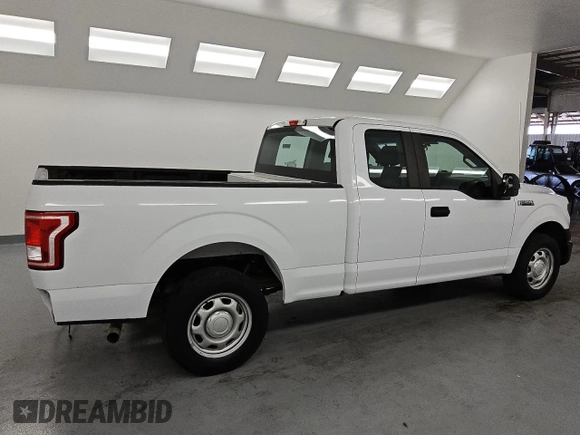 2017 Ford F-150 XL with VIN 1FTEX1CF8HKC50013, listed as a Copart auction lot 61032315 with 126,348 mi miles and Clean title. Bid and sale history available at DreamBid. Image 3.