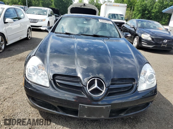 2008 Mercedes-Benz SLK 280 with VIN WDBWK54F88F176639, listed as a Copart auction lot 63064995 with 77,190 mi miles and Salvage title. Bid and sale history available at DreamBid. Image 5.
