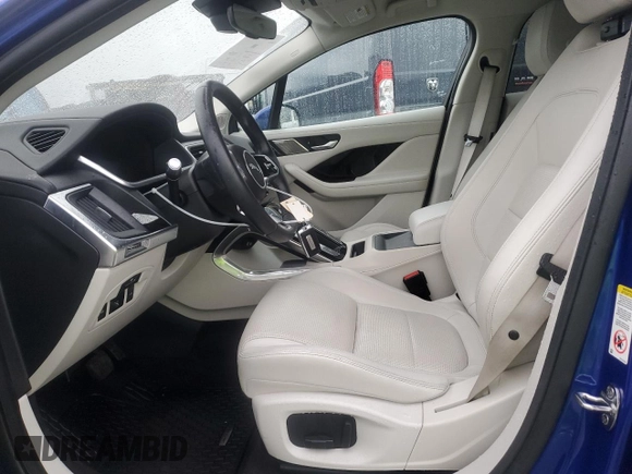 2019 Jaguar I-Pace S z VIN SADHB2S19K1F72929, wystawiony jako Copart lot #85820134 z przebiegiem 29 612 mil mil oraz Szkoda całkowita • Salvage title. Historia ofert i sprzedaży dostępna na DreamBid. Obrazek 7.