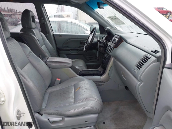 2003 Honda Pilot EX with VIN 2HKYF186X3H589128, listed as a IAAI auction lot 41546551 with 144,365 mi miles. Bid and sale history available at carsss.com. Image 5.