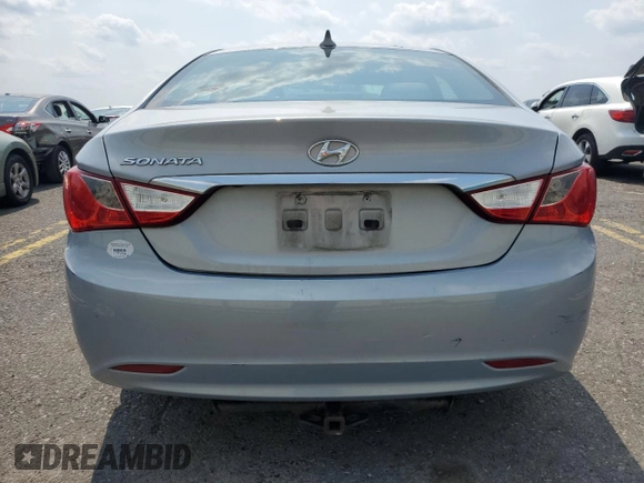 2011 Hyundai Sonata GLS z VIN 5NPEB4AC3BH246420, wystawiony jako Copart lot #60314015 z przebiegiem 162 893 mil mil oraz Szkoda całkowita • Salvage title. Historia ofert i sprzedaży dostępna na DreamBid. Obrazek 6.