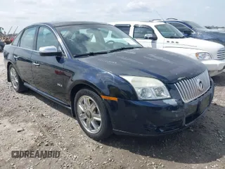 2008 Mercury Sable Premier with VIN 1MEHM42W28G609429, listed as a IAAI auction lot 41830480 with 110,997 mi miles. Bid and sale history available at carsss.com. Image 1.