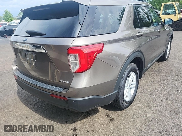 2021 Ford Explorer XLT z VIN 1FMSK8DHXMGB35691, wystawiony jako IAAI lot #42418719 z przebiegiem 64 847 mil mil oraz . Historia ofert i sprzedaży dostępna na DreamBid. Obrazek 16.