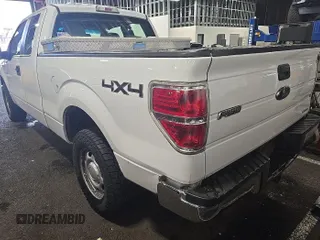 2013 Ford F-150 XL с VIN 1FTFX1EF1DKE89253, выставлен на аукционе IAAI как лот 42575807 с пробегом 211 037 миль миль и . История ставок и продаж доступна на DreamBid. Изображение 43.