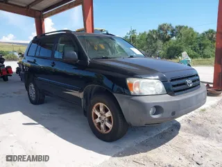 2006 Toyota Highlander w/3rd Row with VIN JTEEP21A760159574, listed as a IAAI auction lot 41935237 with 151,787 mi miles. Bid and sale history available at carsss.com. Image 1.