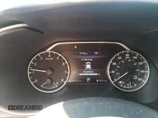 2017 Nissan Maxima S z VIN 1N4AA6AP7HC377165, wystawiony jako Copart lot #62025315 z przebiegiem 155 420 mil mil oraz Szkoda całkowita • Salvage title. Historia ofert i sprzedaży dostępna na DreamBid. Obrazek 9.