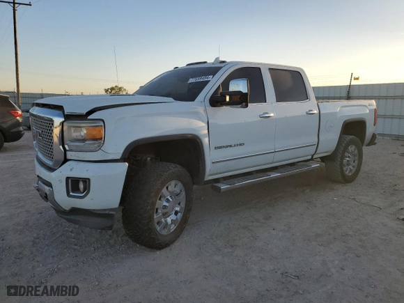 2015 GMC Sierra 2500HD available WiFi Denali with VIN 1GT120E82FF595114, listed as a Copart auction lot 77699494 with 189,891 mi miles and Salvage Title. Bid and sale history available at carsss.com. Image 1.