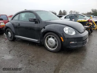 2012 Volkswagen Beetle 2.5L w/Sun/Sound/Nav PZEV with VIN 3VWJP7AT3CM642390, listed as a Copart auction lot 83999924 with 103,884 mi miles and Salvage Title. Bid and sale history available at carsss.com. Image 4.