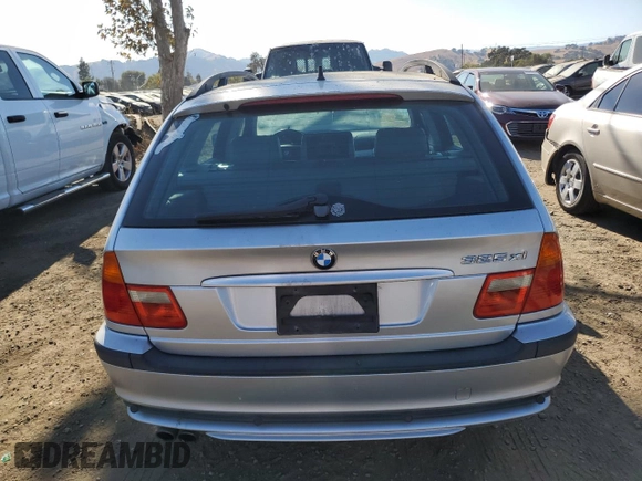 2003 BMW 3 Series 325xi with VIN WBAEP33453PF02225, listed as a Copart auction lot 75361484 with 207,860 mi miles and Clean Title. Bid and sale history available at carsss.com. Image 6.