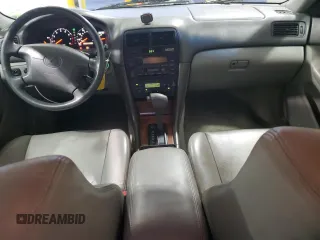 1999 Lexus ES 300 Luxury Sport Sdn with VIN JT8BF28G0X0233986, listed as a Copart auction lot 82440944 with 129,656 mi miles and Salvage Title. Bid and sale history available at carsss.com. Image 8.