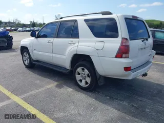 2005 Toyota 4Runner SR5 with VIN JTEZU14R750046647, listed as a IAAI auction lot 42055705 with 279,909 mi miles. Bid and sale history available at carsss.com. Image 3.