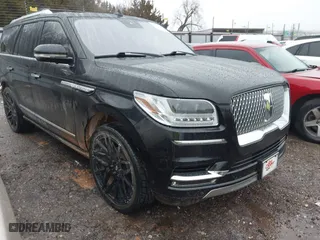 2019 Lincoln Navigator Reserve with VIN 5LMJJ2LT6KEL01082, listed as a IAAI auction lot 41443185 with 115,348 mi miles. Bid and sale history available at carsss.com. Image 1.