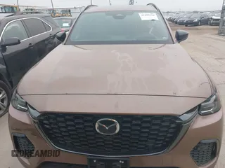 2025 Mazda CX-70 Premium Plus with VIN JM3KJEHA1S1111323, listed as a IAAI auction lot 42109316 with 561 mi miles and . Bid and sale history available at DreamBid. Image 13.