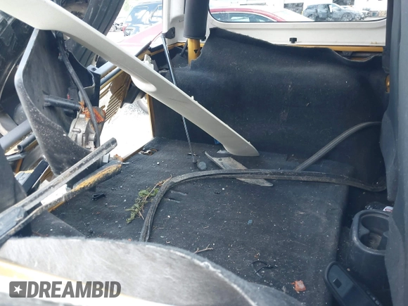 2003 Jeep Wrangler Rubicon with VIN 1J4FA69S93P302102, listed as a IAAI auction lot 42312951 with 146,408 mi miles and . Bid and sale history available at DreamBid. Image 8.