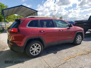 2015 Jeep Cherokee Latitude with VIN 1C4PJLCB9FW627800, listed as a Copart auction lot 56161195 with 213,821 mi miles and Clean Title. Bid and sale history available at DreamBid. Image 3.