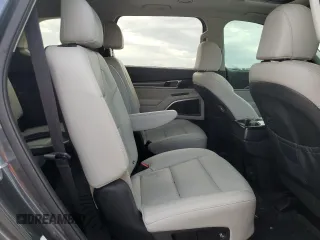 2022 Kia Telluride S with VIN 5XYP64HC6NG245499, listed as a Copart auction lot 54368215 with 31,624 mi miles and Salvage title. Bid and sale history available at DreamBid. Image 11.