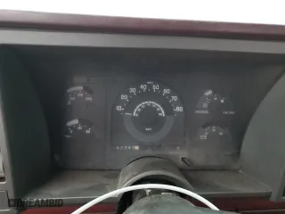 1990 Chevrolet C/K 1500 with VIN 2GCEK19Z8L1124789, listed as a Copart auction lot 83095734 with 163,393 mi miles and Salvage Title. Bid and sale history available at carsss.com. Image 9.