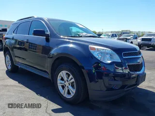 2015 Chevrolet Equinox LT z VIN 2GNALBEK9F1138853, wystawiony jako IAAI lot #42208021 z przebiegiem 72 270 mil mil oraz . Historia ofert i sprzedaży dostępna na DreamBid. Obrazek 1.
