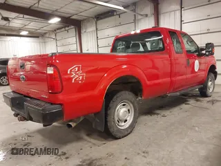 2014 Ford F-250 XL z VIN 1FT7X2B65EEA74094, wystawiony jako IAAI lot #40955480 z przebiegiem 171 642 mil mil oraz . Historia ofert i sprzedaży dostępna na DreamBid. Obrazek 4.