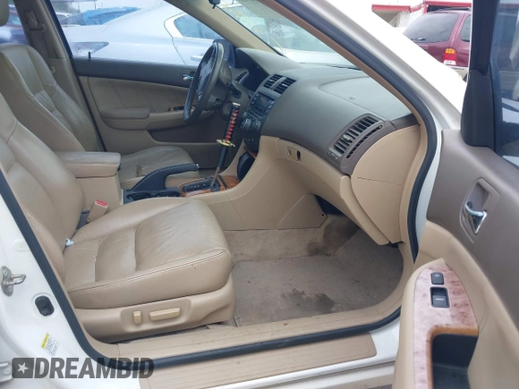 2003 Honda Accord EX z VIN 1HGCM66573A036808, wystawiony jako IAAI lot #41807289 z przebiegiem 186 815 mil mil oraz . Historia ofert i sprzedaży dostępna na DreamBid. Obrazek 5.