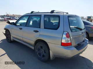 2006 Subaru Forester 2.5 X with VIN JF1SG63646H704810, listed as a IAAI auction lot 41980744 with 117,297 mi miles. Bid and sale history available at carsss.com. Image 3.