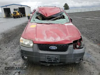 2005 Ford Escape XLT with VIN 1FMYU93195KA41167, listed as a Copart auction lot 77366534 with 196,139 mi miles and Non Repairable. Bid and sale history available at carsss.com. Image 5.