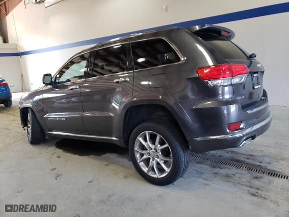 2014 Jeep Grand Cherokee Summit with VIN 1C4RJFJG5EC388545, listed as a Copart auction lot 68284754 with 189,897 mi miles and Salvage Title. Bid and sale history available at carsss.com. Image 2.