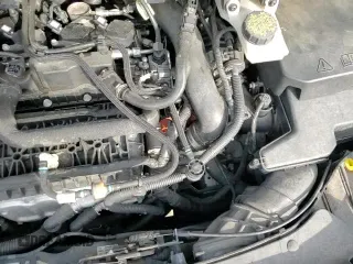 2017 Ford Escape SE с VIN 1FMCU9GD0HUE66395, выставлен на аукционе Copart как лот 84869065 с пробегом 87 356 миль миль и Чистый • Clean title. История ставок и продаж доступна на DreamBid. Изображение 14.