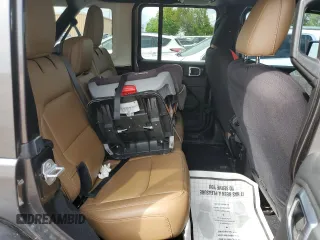 2020 Jeep Wrangler Unlimited Rubicon with VIN 1C4HJXFG4LW247603, listed as a Copart auction lot 55247645 with 44,791 mi miles and Salvage title. Bid and sale history available at DreamBid. Image 10.