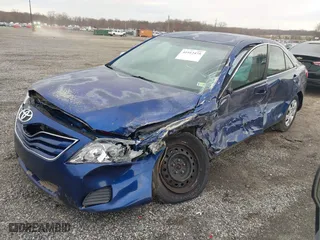 2010 Toyota Camry with VIN 4T1BF3EK0AU575272, listed as a IAAI auction lot 41912475 with 182,861 mi miles. Bid and sale history available at carsss.com. Image 2.