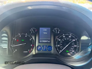 2014 Lexus GX with VIN JTJBM7FX1E5090308, listed as a Copart auction lot 55127095 with 132,247 mi miles and Clean Title. Bid and sale history available at carsss.com. Image 8.