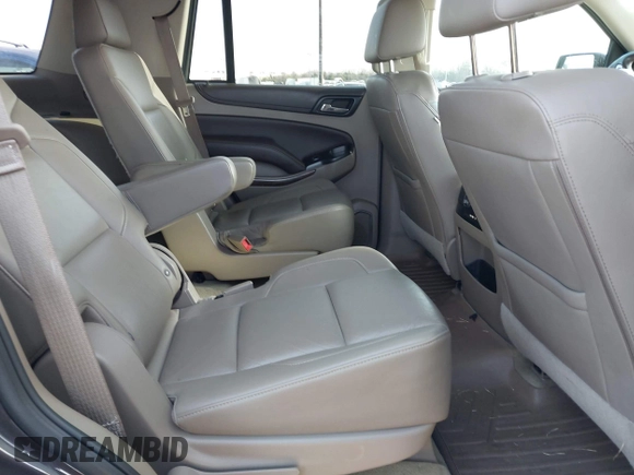 2016 Chevrolet Tahoe LT z VIN 1GNSCBKC3GR238392, wystawiony jako IAAI lot #41443009 z przebiegiem 95 163 mil mil oraz . Historia ofert i sprzedaży dostępna na DreamBid. Obrazek 8.
