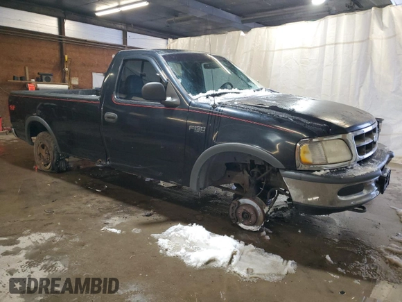 1997 Ford F-150 z VIN 1FTDF18W3VNC15218, wystawiony jako Copart lot #87706315 z przebiegiem 206 418 mil mil oraz Szkoda całkowita • Salvage title. Historia ofert i sprzedaży dostępna na DreamBid. Obrazek 4.