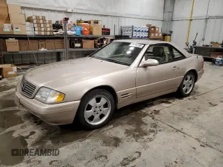 2000 Mercedes-Benz SL-Class with VIN WDBFA68F5YF190985, listed as a Copart auction lot 45644195 with 114,040 mi miles and Clean Title. Bid and sale history available at carsss.com. Image 1.