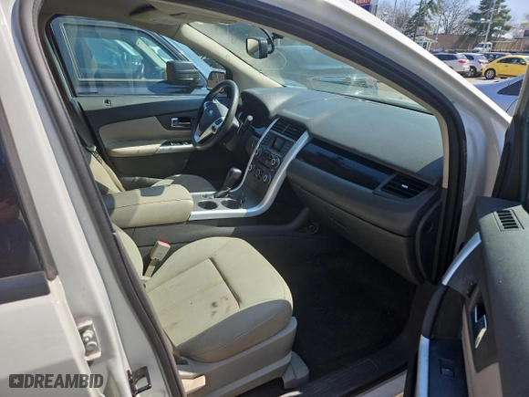 2013 Ford Edge SE with VIN 2FMDK3G90DBC22653, listed as a Copart auction lot 49114845 with 249,985 mi miles and Clean Title. Bid and sale history available at carsss.com. Image 5.