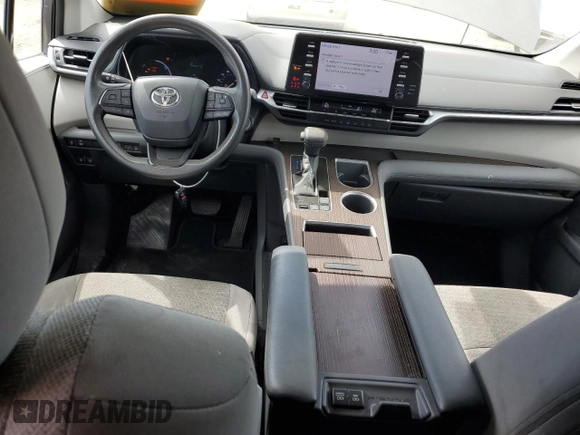 2022 Toyota Sienna LE с VIN 5TDKRKEC6NS077795, выставлен на аукционе Copart как лот 52788715 с пробегом 33 758 миль миль и Списание • Salvage title. История ставок и продаж доступна на DreamBid. Изображение 8.