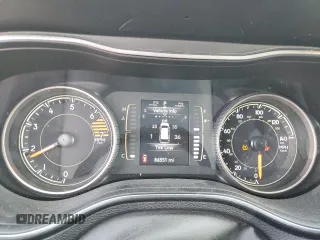 2019 Jeep Cherokee Latitude with VIN 1C4PJLCB0KD448342, listed as a Copart auction lot 51621495 with 86,551 mi miles and Salvage Title. Bid and sale history available at carsss.com. Image 9.