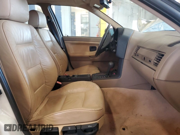 1997 BMW 3 Series 318i с VIN WBACC0321VEK21731, выставлен на аукционе Copart как лот 61555675 с пробегом 115 712 миль миль и Чистый • Clean title. История ставок и продаж доступна на DreamBid. Изображение 7.