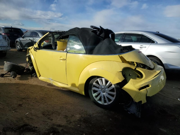 2008 Volkswagen New Beetle Convertible SE with VIN 3VWRG31Y18M407677, listed as a Copart auction lot 88534855 with 0 mi miles and Salvage Title. Bid and sale history available at carsss.com. Image 2.