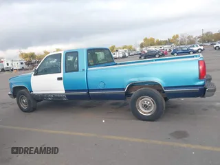 1993 GMC Sierra 1500 with VIN 1GTGC29N2PE564309, listed as a IAAI auction lot 40854317 with 112,341 mi miles and . Bid and sale history available at DreamBid. Image 14.