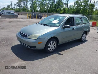 2006 Ford Focus SE with VIN 1FAHP36N26W227530, listed as a IAAI auction lot 42177662 with 115,711 mi miles and . Bid and sale history available at carsss.com. Image 2.