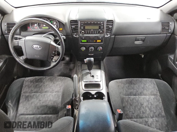 2007 Kia Sorento LX z VIN KNDJD736075700860, wystawiony jako Copart lot #82119114 z przebiegiem 290 641 mil mil oraz Czysty tytuł • Clean title. Historia ofert i sprzedaży dostępna na DreamBid. Obrazek 8.