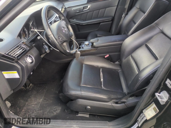 2012 Mercedes-Benz E 350 Luxury z VIN WDDHF5KB0CA590301, wystawiony jako Copart lot #56599885 z przebiegiem 115 802 mil mil oraz Szkoda całkowita • Salvage title. Historia ofert i sprzedaży dostępna na DreamBid. Obrazek 7.