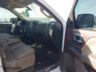 2015 Chevrolet Silverado 1500 LT with VIN 3GCUKREC7FG358672, listed as a IAAI auction lot 41735598 with 197,446 mi miles. Bid and sale history available at carsss.com. Image 5.