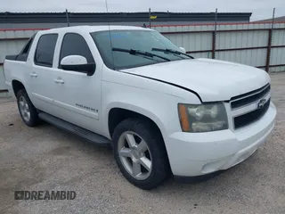 2007 Chevrolet Avalanche 3LT z VIN 3GNEC12J17G298600, wystawiony jako IAAI lot #41570793 z przebiegiem 142 714 mil mil oraz . Historia ofert i sprzedaży dostępna na DreamBid. Obrazek 1.