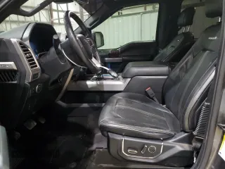 2015 Ford F-150 XLT z VIN 1FTEW1EG3FFC74816, wystawiony jako Copart lot #57256755 z przebiegiem 207 127 mil mil oraz Nie do naprawy • Non repairable. Historia ofert i sprzedaży dostępna na DreamBid. Obrazek 7.